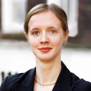 Headshot of Jennifer Dixon