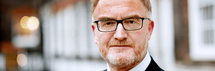 Headshot of TOM MOODY-STUART QC